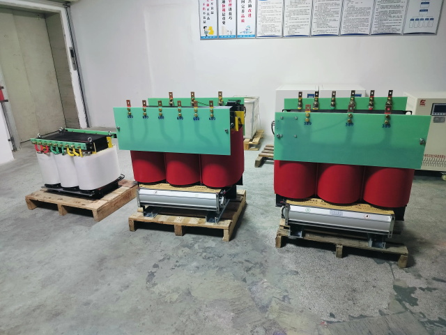 名山KS11-1000KVA矿用变压器